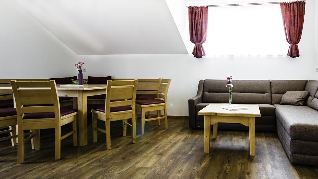 Cityhouse Apartments Schladming Exterior photo
